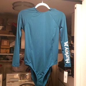 NWT Hurley long sleeve surf suit one piece swimsuit. Color: Teal